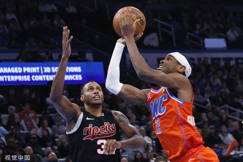 0岁左右的 0岁左右的