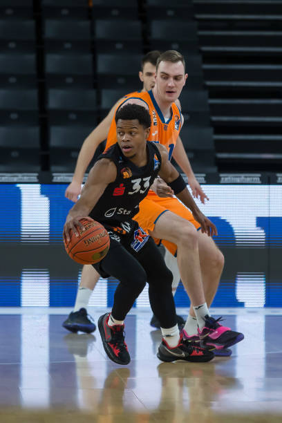 户外探险 户外探险