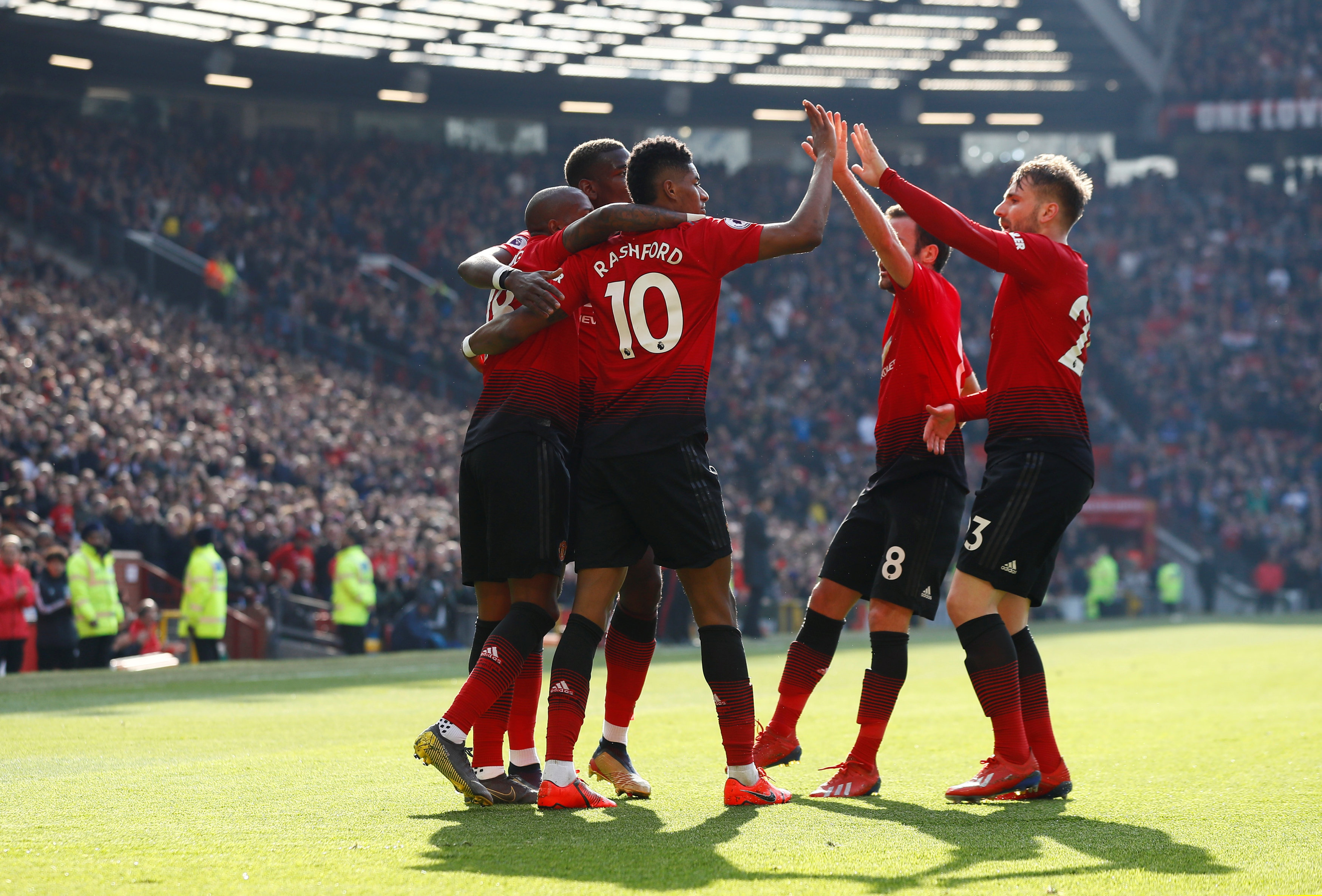 曼城在本场 曼城在本场