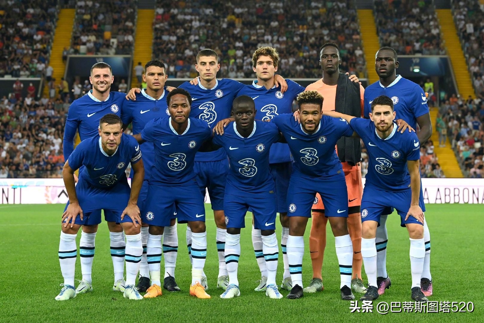 通过引入更 通过引入更